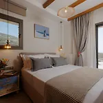 The At Naxos Appartement *